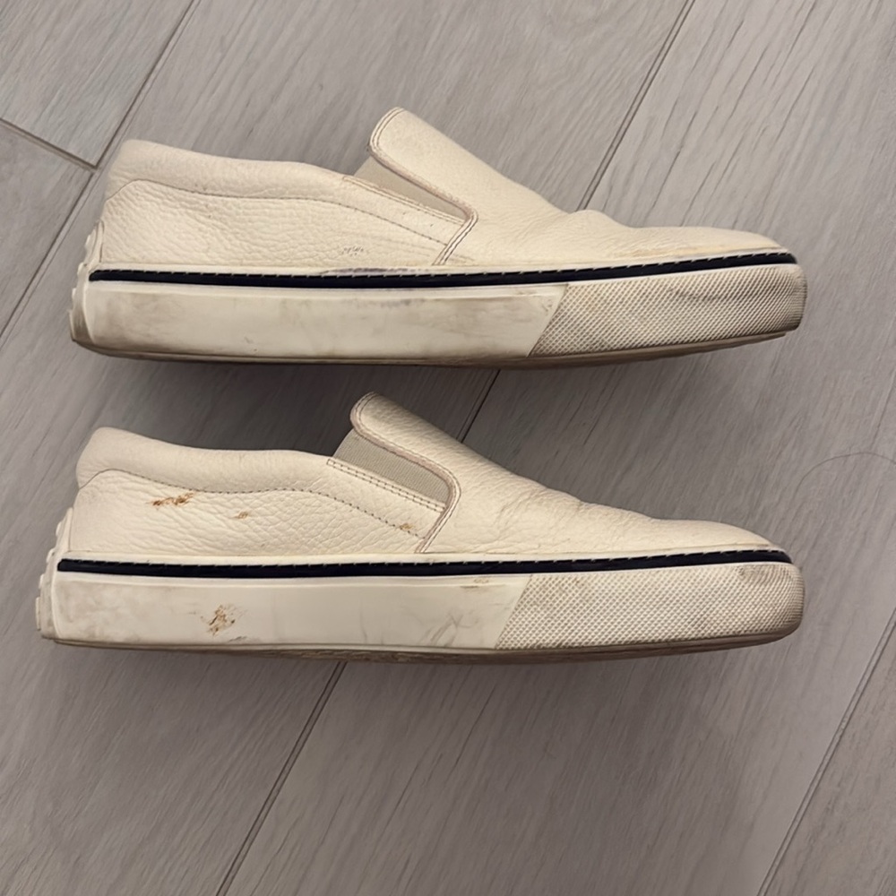 Tod’s men’s size 6 white slip on shoes - Picture 4 of 7